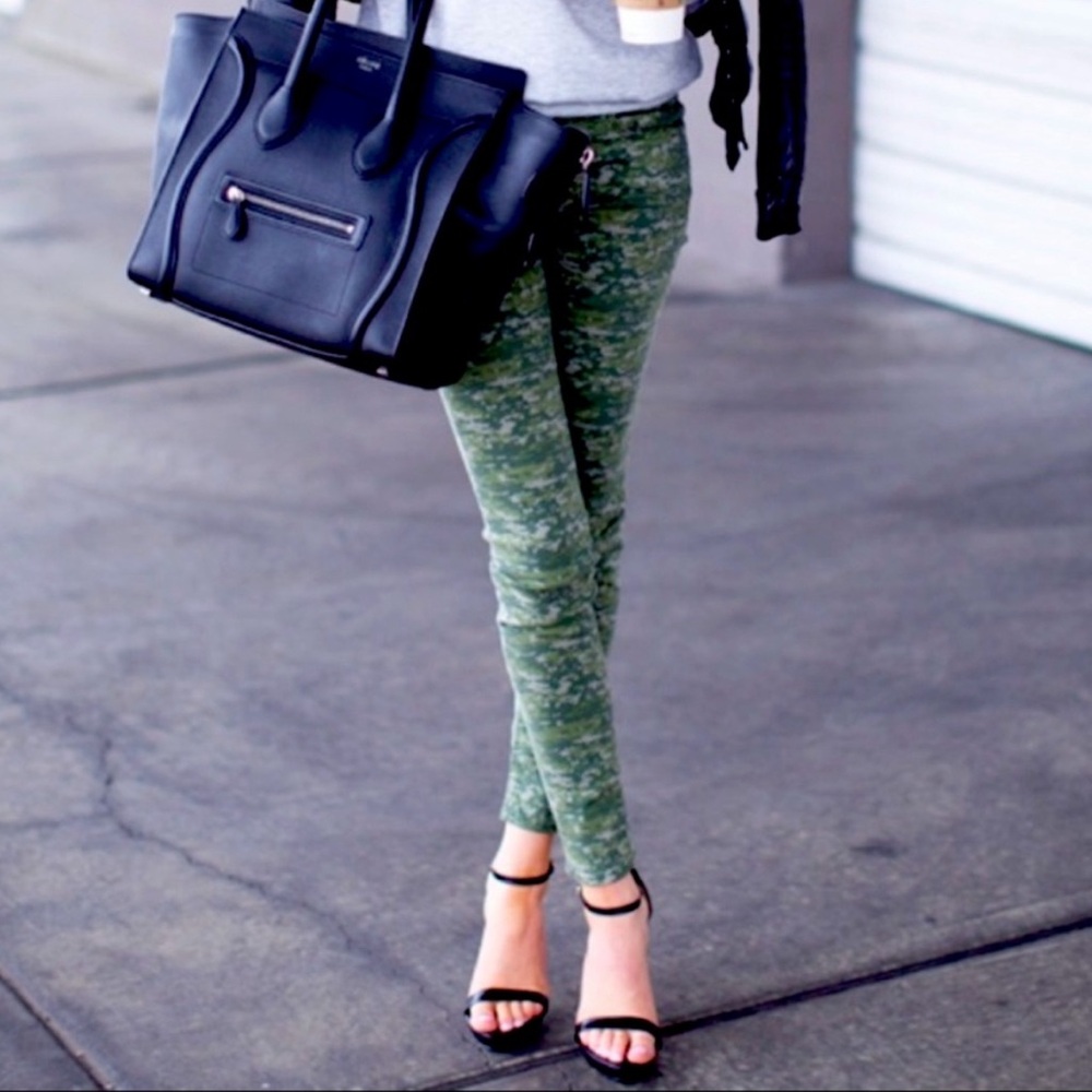 Rag‎ & Bone Digital Camo Skinny Jeans - 26